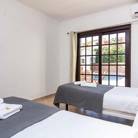 Villa Dogueno- Privat Pool & Privacy & Albufeira Center 外观 照片