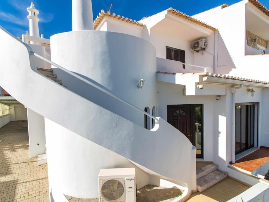Villa Dogueno- Privat Pool & Privacy & Albufeira Center 外观 照片