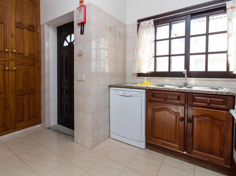 Villa Dogueno- Privat Pool & Privacy & Albufeira Center 外观 照片