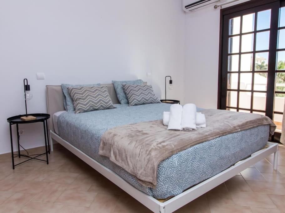 Villa Dogueno- Privat Pool & Privacy & Albufeira Center 外观 照片